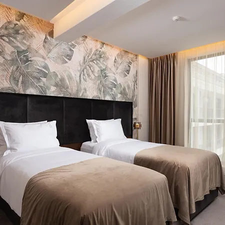 Grand Medical And Epicentrum 酒店 5*