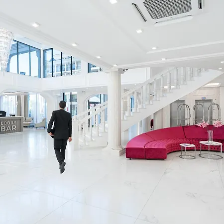 Hotel Grand Medical And Epicentrum 5*