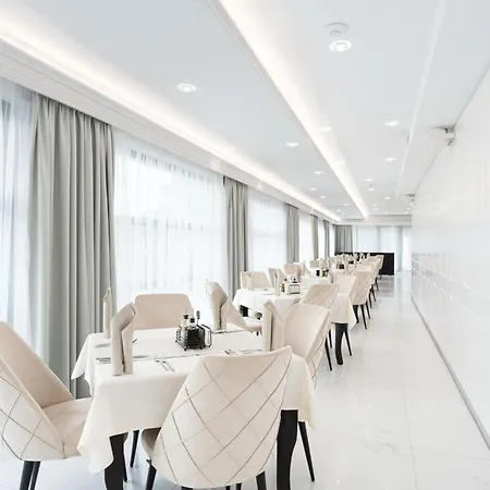 Grand Medical And Epicentrum