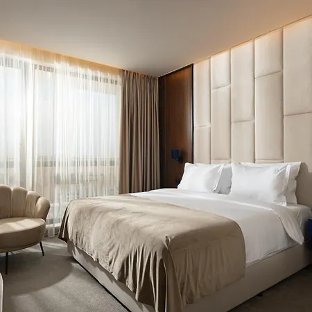 Grand Medical And Epicentrum Hotel 5*
